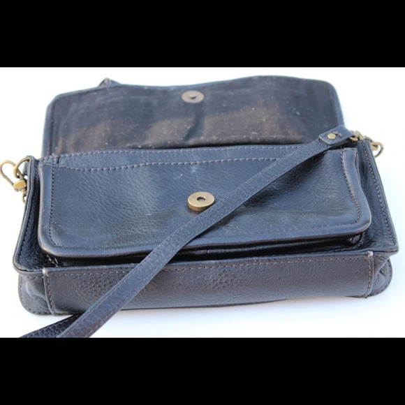 The Sak leather cross body bag - Picture 5 of 8